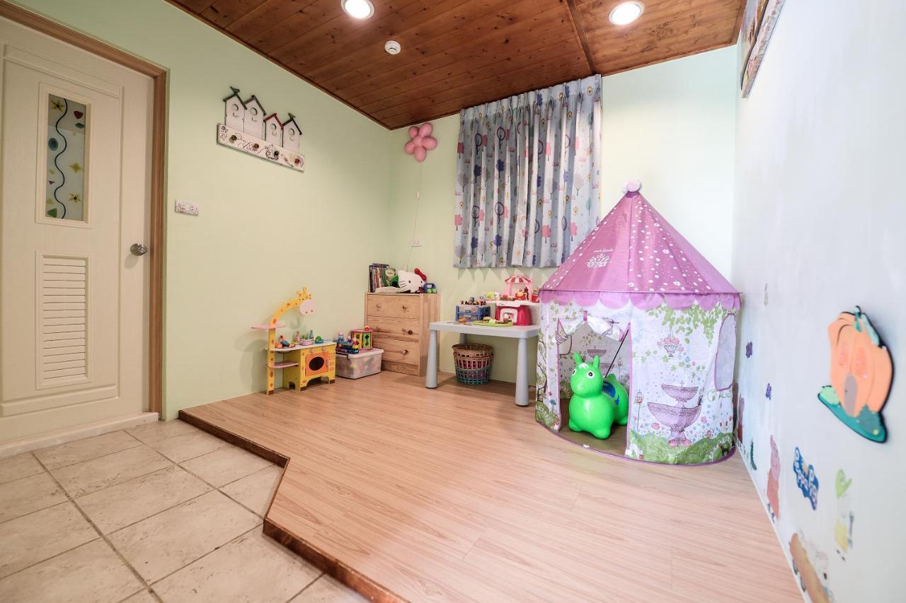 Starhome Cottage 런아이 외부 사진